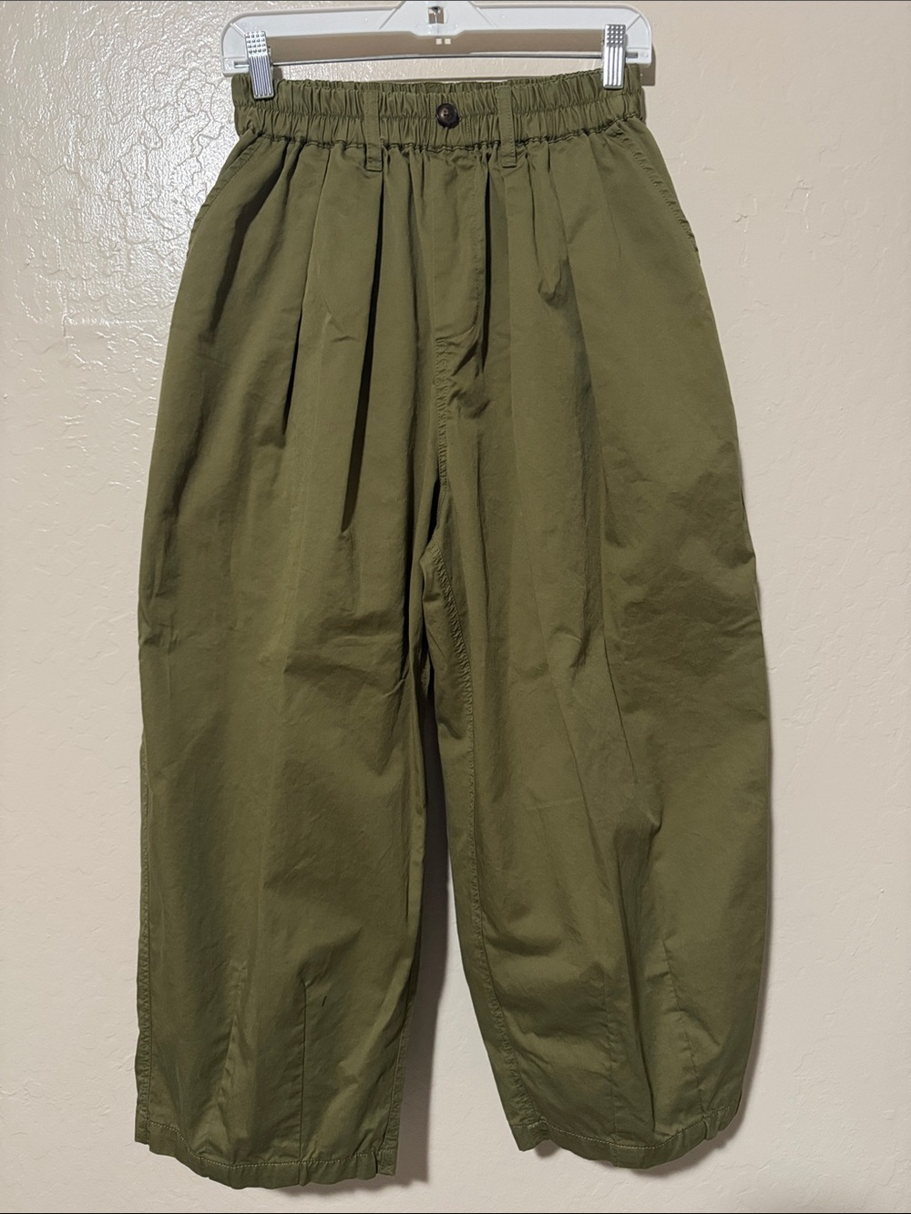 Japanese Brand Muku Olive Green Cotton Pleated Barrel Pants Balloon Crop Free Si